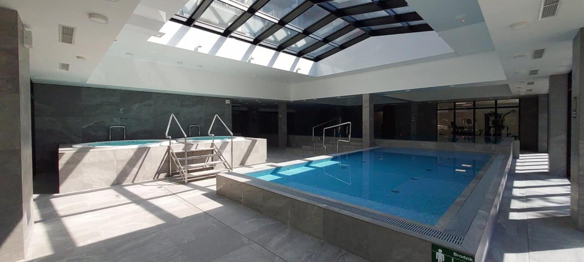 Port Basen & Jacuzzi Apartment *